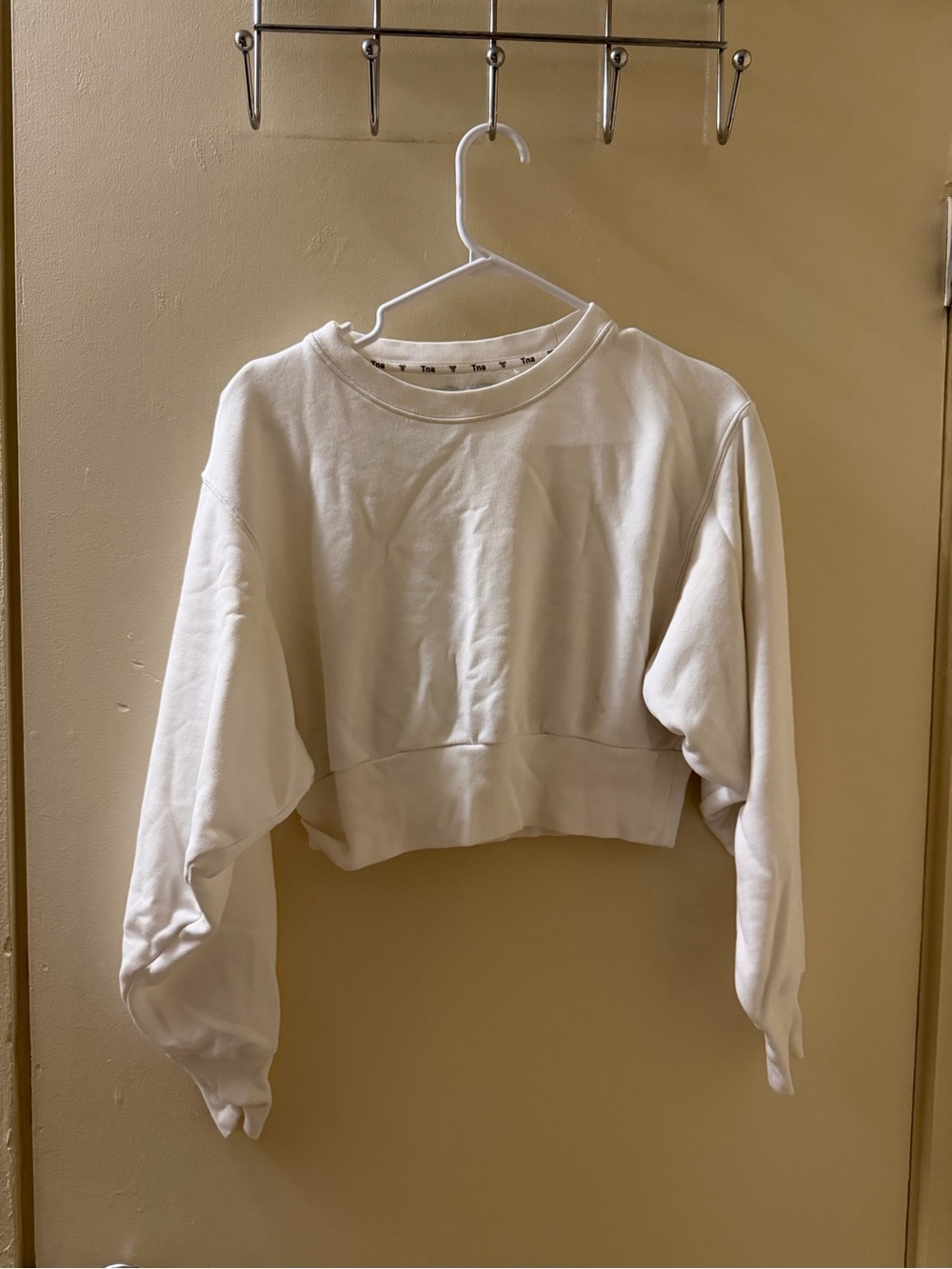 TNA Cropped Crewneck Sweater in Cream